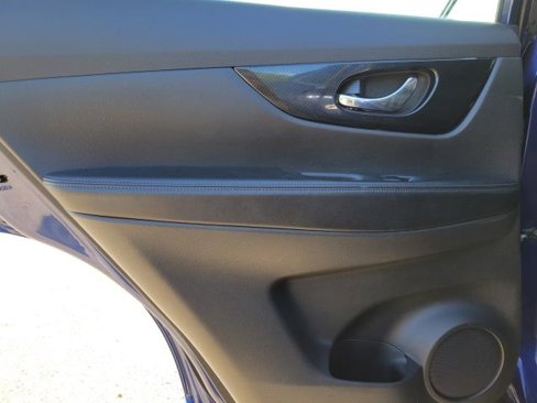 Used 2020 Nissan Rogue SL image 9