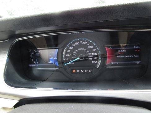 Used 2016 Ford Taurus SEL w/ Equipment Group 201A image 33