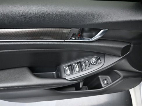 Used 2022 Honda Accord Sport image 23