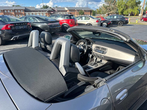 Used 2003 BMW Z4 3.0i image 16