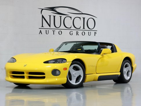 Used 1995 Dodge Viper RT/10 image 1