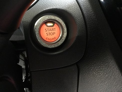Used 2016 Nissan Juke SL image 39