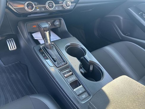 Used 2024 Honda Civic Sport image 37
