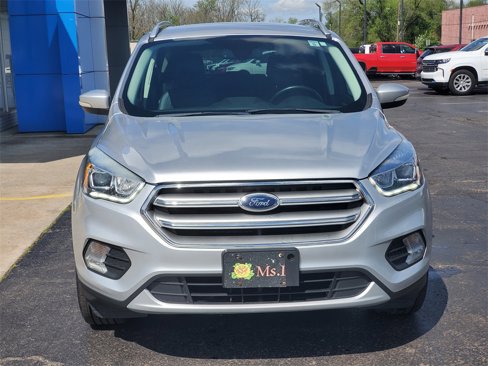 Used 2017 Ford Escape Titanium image 2