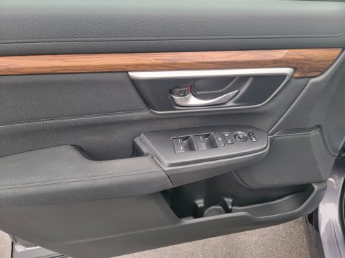 Used 2022 Honda CR-V EX image 16
