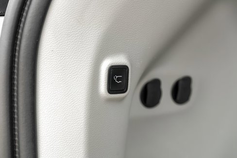 Used 2021 Jeep Cherokee Limited image 63