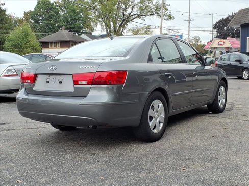 Used 2010 Hyundai Sonata GLS image 3