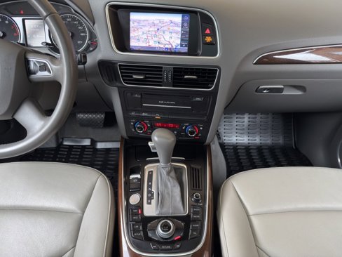 Used 2012 Audi Q5 3.2 Prestige w/ Prestige Pkg image 23