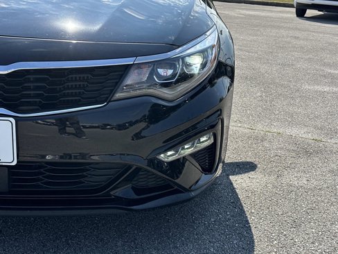 Used 2020 Kia Optima SX image 11