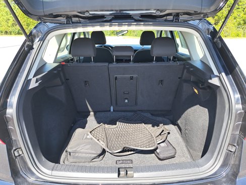 Certified 2022 Volkswagen Taos S image 12