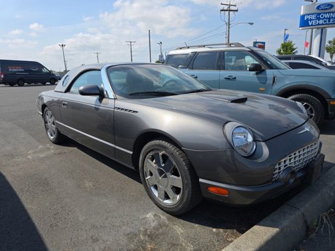 Used 2003 Ford Thunderbird image 3