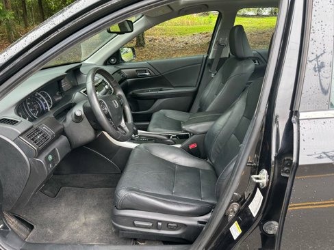 Used 2015 Honda Accord EX-L image 16