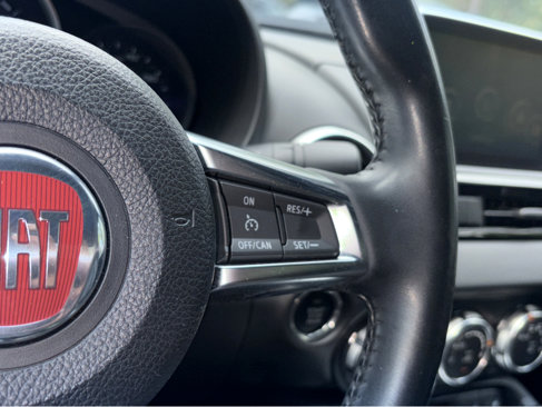 Used 2017 FIAT 124 Spider Lusso image 20
