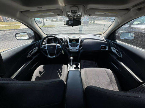 Used 2012 Chevrolet Equinox LT w/ Driver Convenience Package image 30