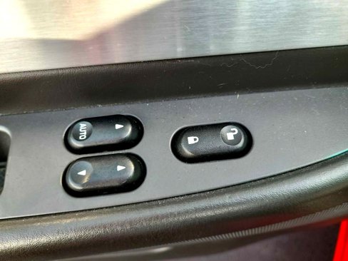 Used 2002 Ford Thunderbird image 21