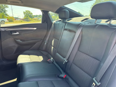 Used 2019 Chevrolet Impala LT image 15