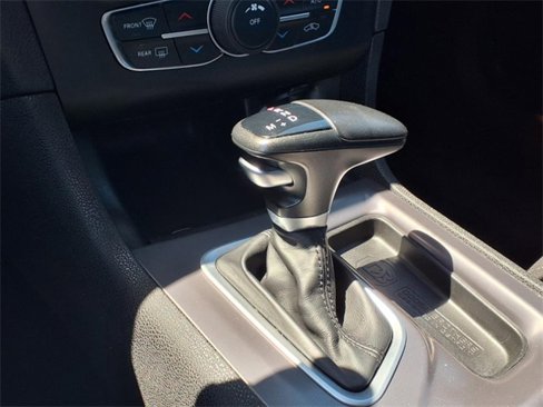 Used 2023 Dodge Charger SXT image 10