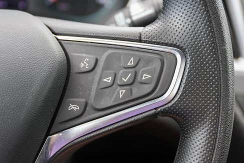 Used 2025 Chevrolet Malibu LT image 26