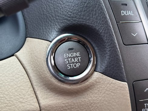 Used 2008 Lexus LS 460 image 23