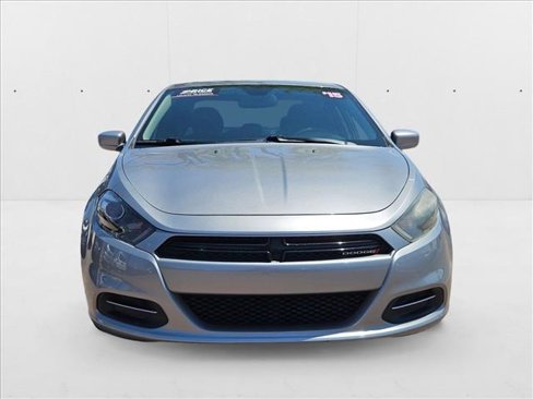 Used 2015 Dodge Dart SXT image 2