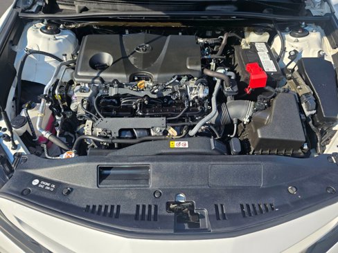 Used 2021 Toyota Camry SE image 17