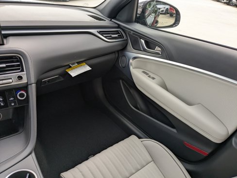Certified 2024 Genesis G70 3.3T Advanced image 12