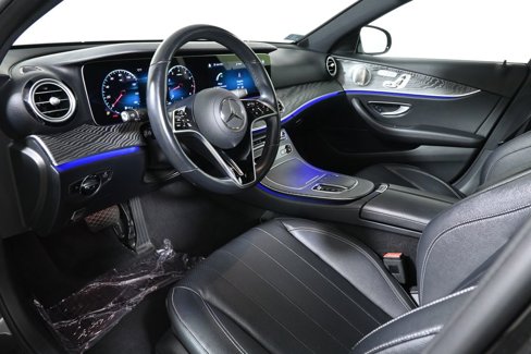 Used 2021 Mercedes-Benz E 350 4MATIC Sedan image 13