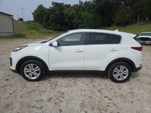 Used 2019 Kia Sportage LX image 4