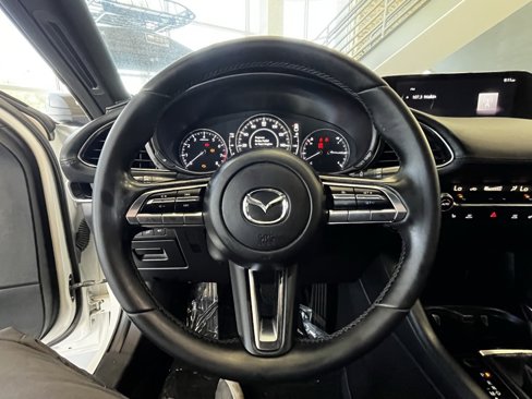 Used 2022 MAZDA MAZDA3 s image 14
