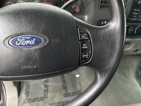 Used 2004 Ford F350 XLT image 18