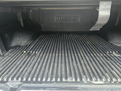 Used 2016 Nissan Frontier SV image 19