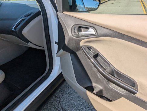 Used 2018 Ford Focus Electric Hatchback image 22