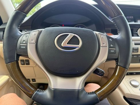 Used 2013 Lexus ES 350 image 20