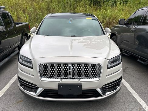 Used 2019 Lincoln Nautilus Reserve image 2
