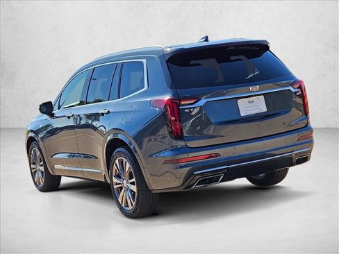Certified 2021 Cadillac XT6 Premium Luxury image 8