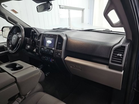 Used 2020 Ford F150 XLT w/ Equipment Group 302A Luxury image 11