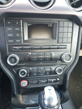 Used 2017 Ford Mustang Coupe image 5