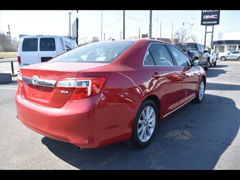 Used 2014 Toyota Camry L image 7