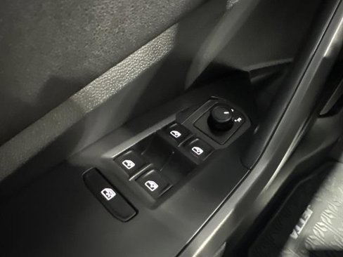 Certified 2020 Volkswagen Jetta S image 29
