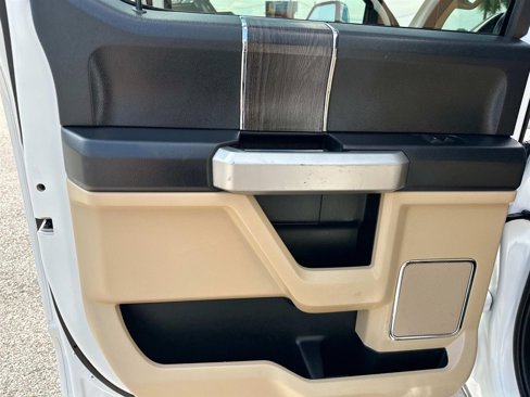 Used 2020 Ford F350 Lariat w/ Lariat Ultimate Package image 13