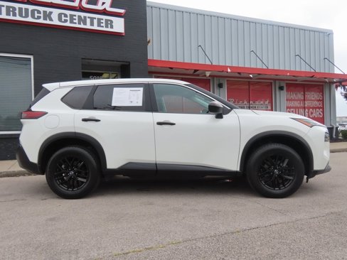 Used 2022 Nissan Rogue S image 14