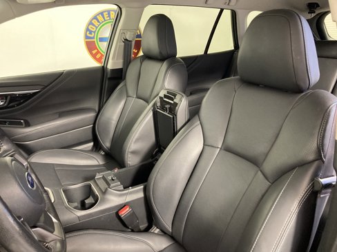 Used 2022 Subaru Outback Limited image 9