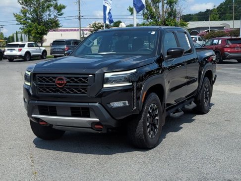 Used 2022 Nissan Frontier PRO-4X w/ Technology Package image 15