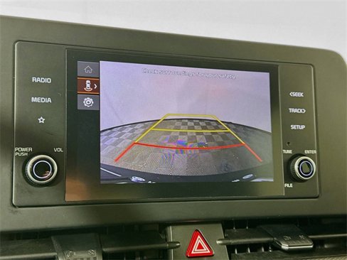 Used 2023 Kia Sportage LX image 16