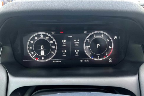 Used 2020 Land Rover Discovery Sport SE image 22