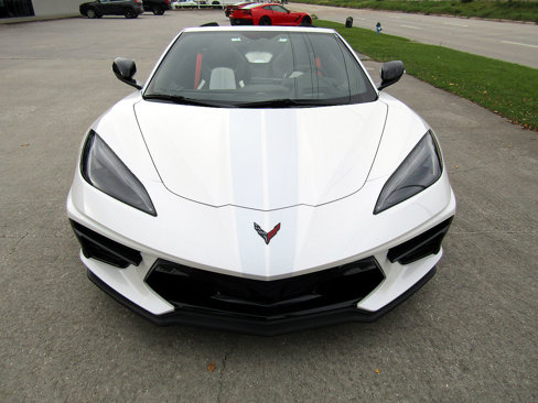 Used 2023 Chevrolet Corvette Stingray Premium Conv w/ Z51 Performance Package image 2