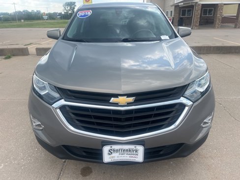 Used 2018 Chevrolet Equinox LT image 12
