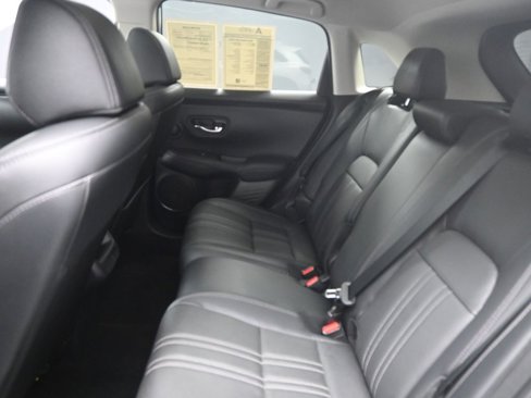 Used 2024 Honda HR-V EX-L image 17