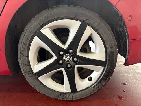 Used 2018 Toyota Prius Three Touring image 22