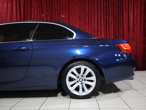 Used 2011 BMW 328i Convertible image 7